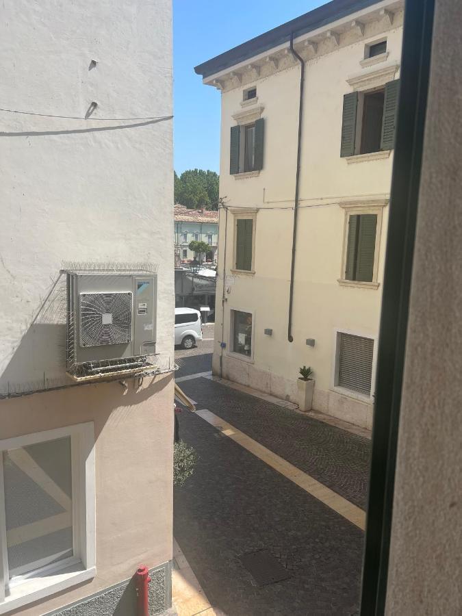 La Torretta Apartment Peschiera del Garda Extérieur photo