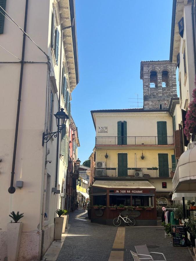 La Torretta Apartment Peschiera del Garda Extérieur photo