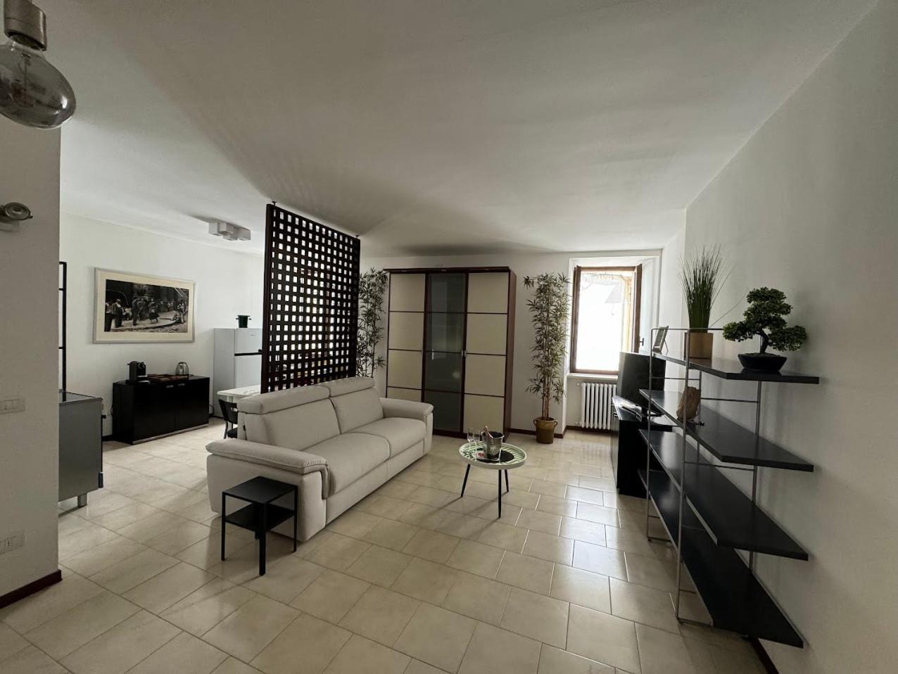 La Torretta Apartment Peschiera del Garda Extérieur photo