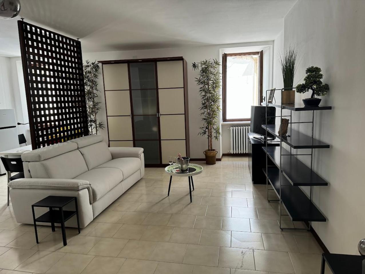 La Torretta Apartment Peschiera del Garda Extérieur photo
