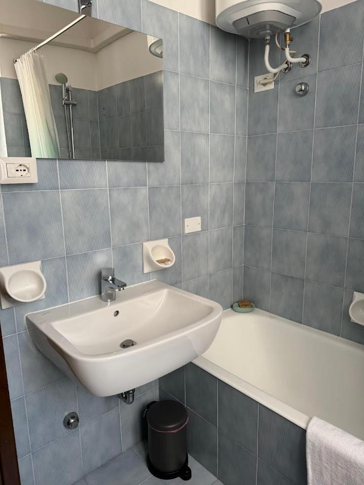 La Torretta Apartment Peschiera del Garda Extérieur photo