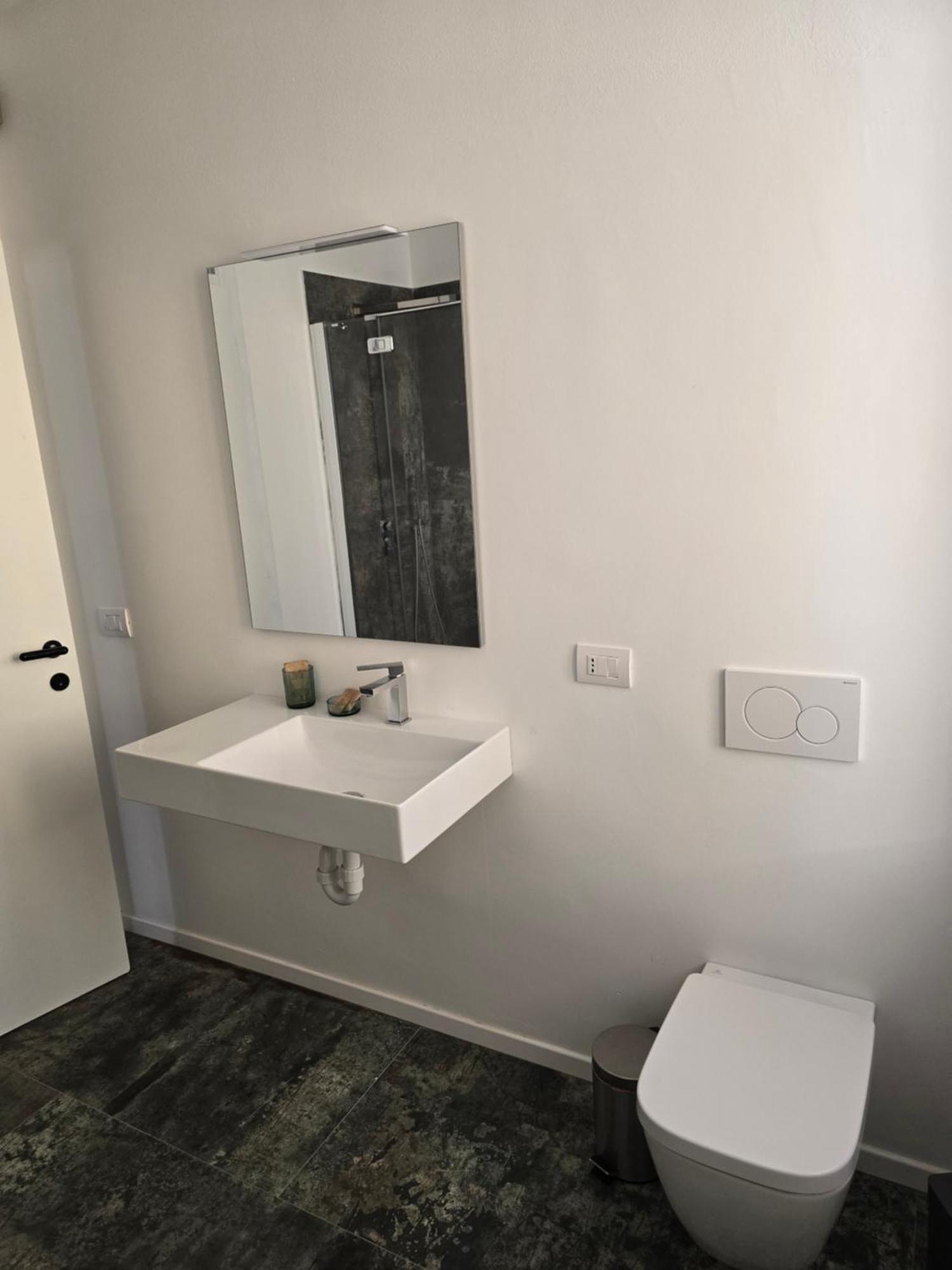 La Torretta Apartment Peschiera del Garda Extérieur photo