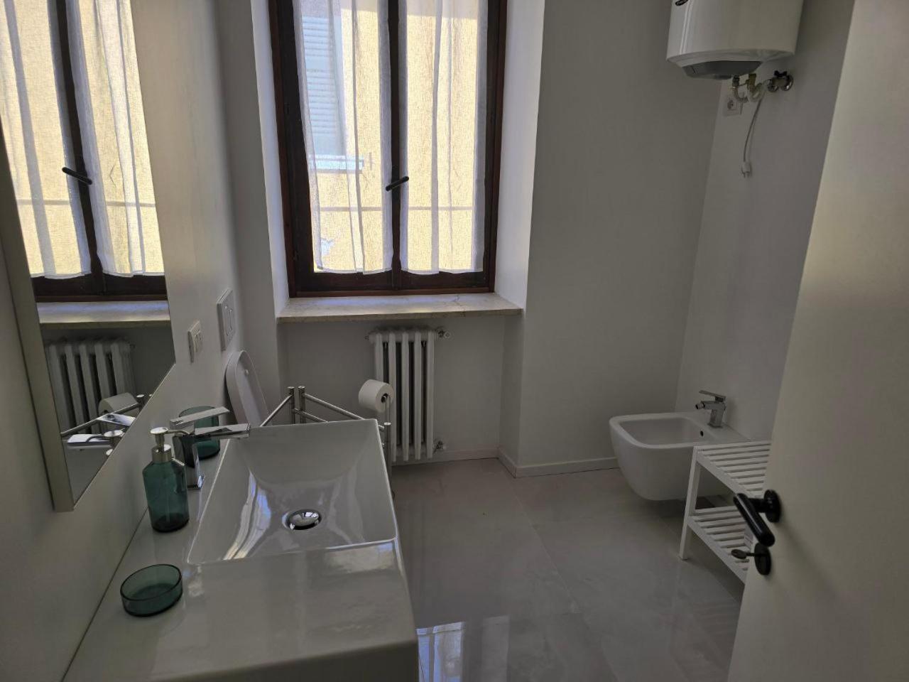 La Torretta Apartment Peschiera del Garda Extérieur photo